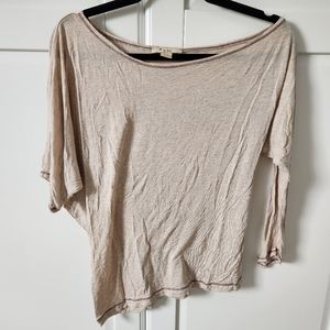 FOREVER 21 Beige asymetrical sweater